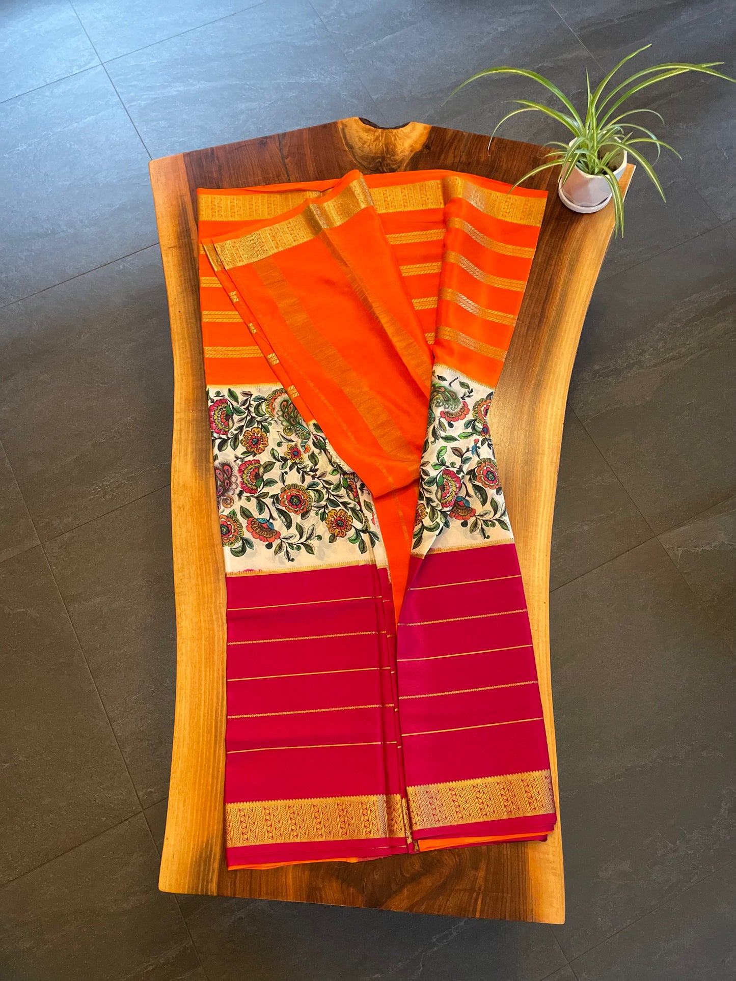 Pure Mysore Silk saree - Double sided border/printed body (135gsm)