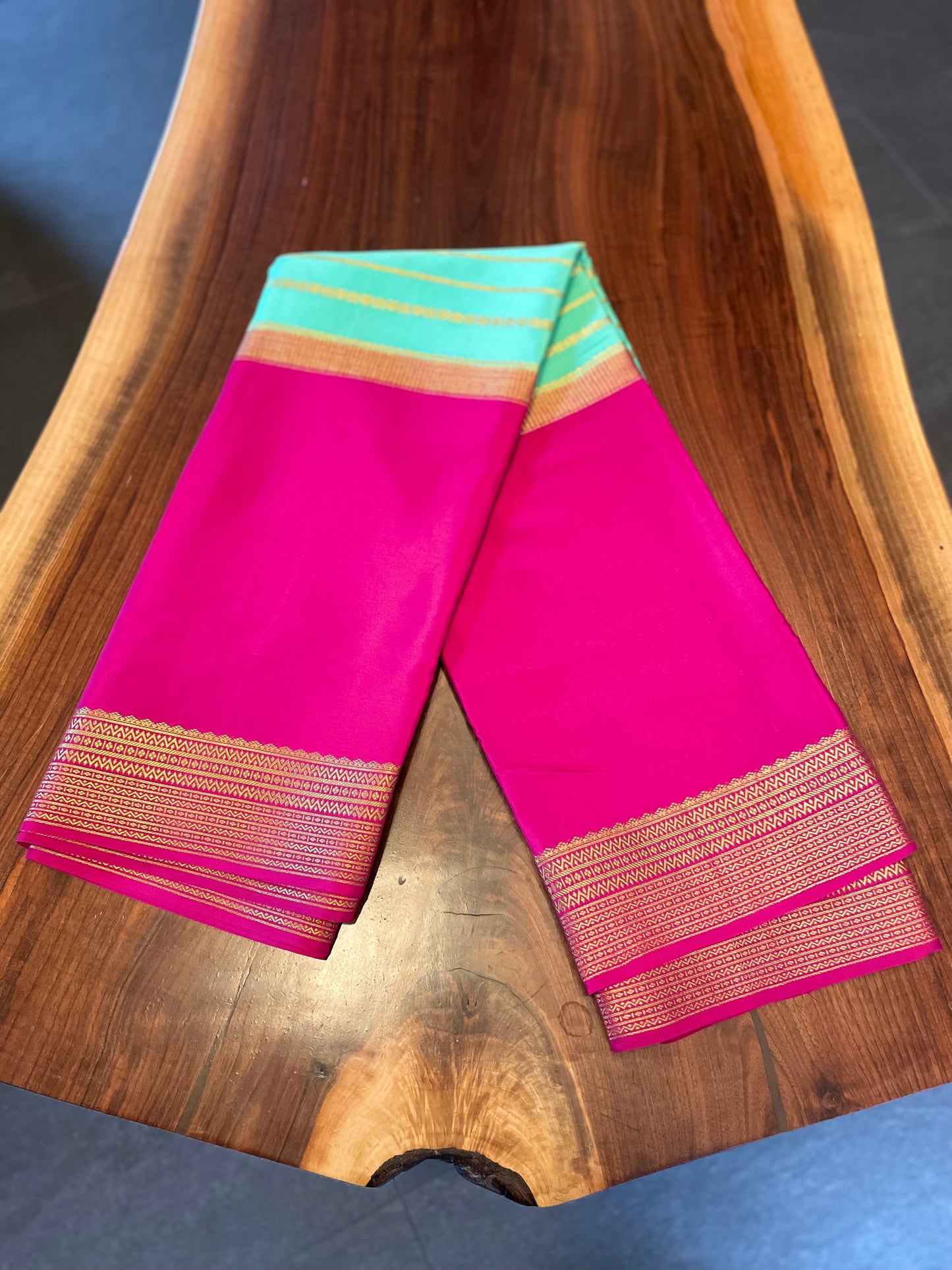 Pure Mysore Silk saree - Double Sided contrast Border(140gsm)