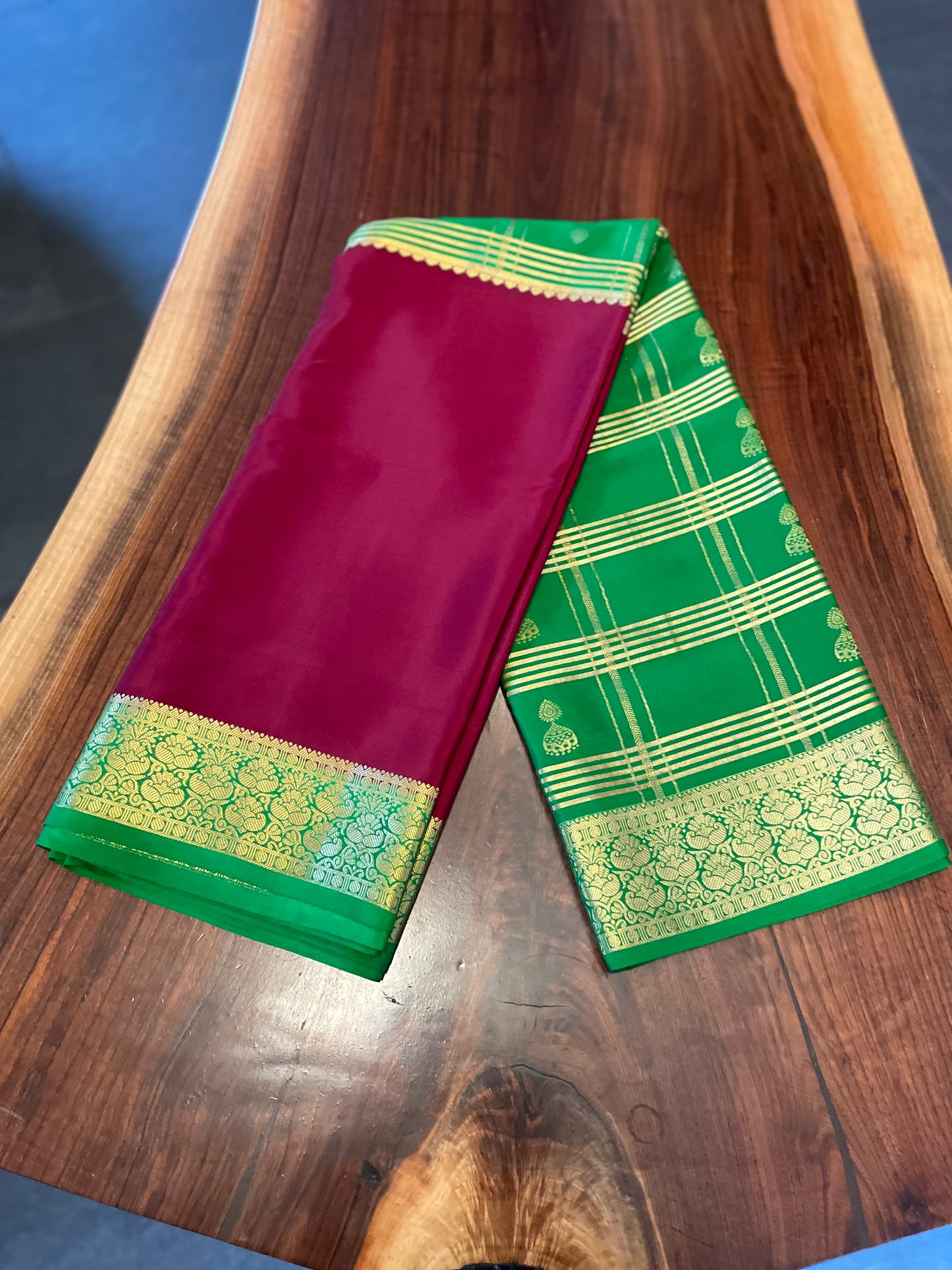 Pure Mysore Silk Saree - Double Sided lined border(130gsm)