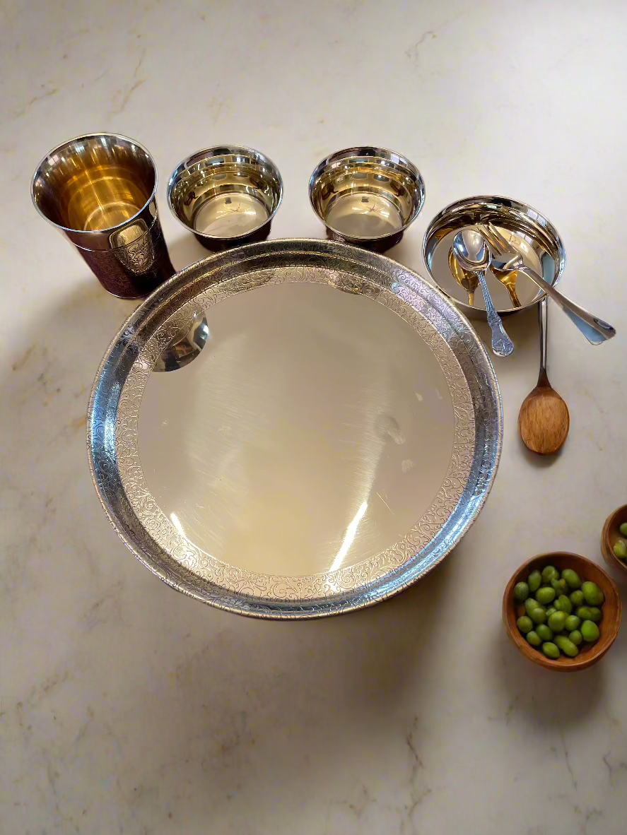 Elegant Brass Dinner Set – Handcrafted Indian Tableware for Festive Dining