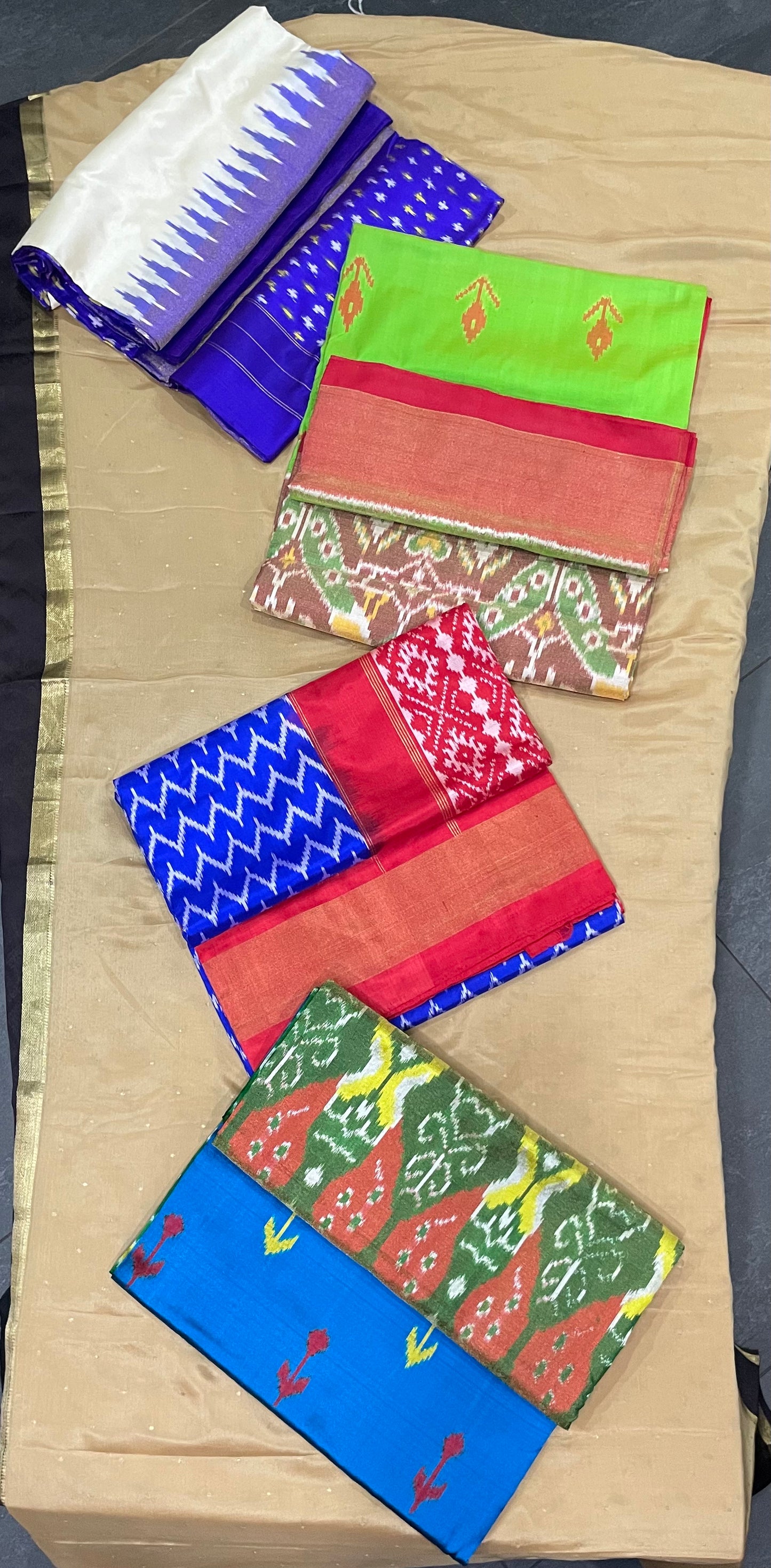 Pochampally Pure Silk Saree / SILK MARK CERTIFIED