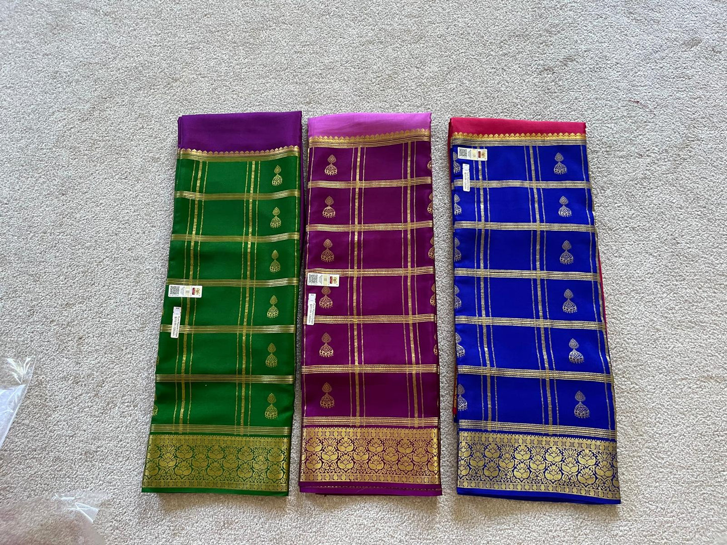 Pure Mysore Silk Saree - Double Sided lined border(130gsm)