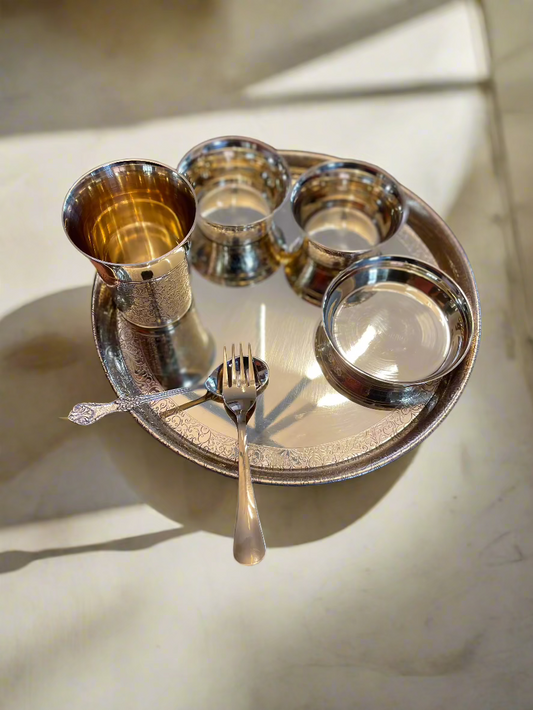Elegant Brass Dinner Set – Handcrafted Indian Tableware for Festive Dining